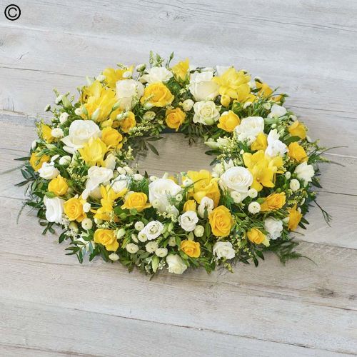 Scented Yellow Wreath