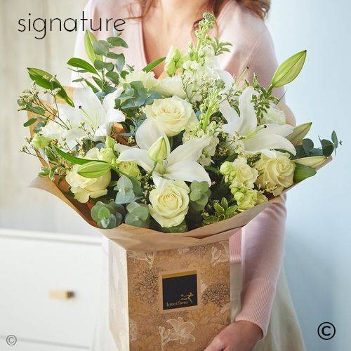 Pretty White Rose &amp; Lily Bouquet