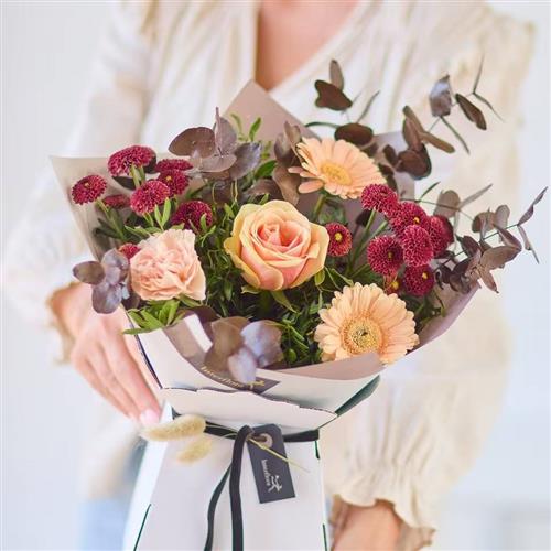 A Lovely Little On Trend Gift Box