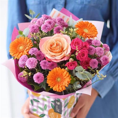 Beaming Brights Mother's Day Gift Box