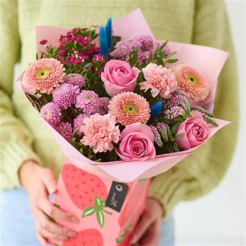 Delightful Strawberry Gift Box